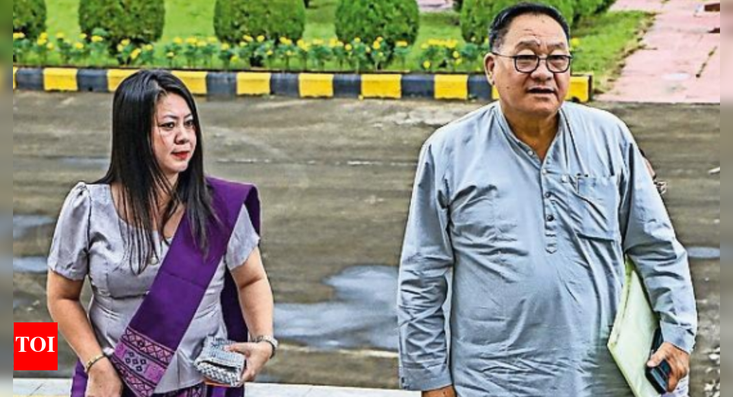2 Kuki-Zo MLAs set foot in Imphal for 1st time in 3 years