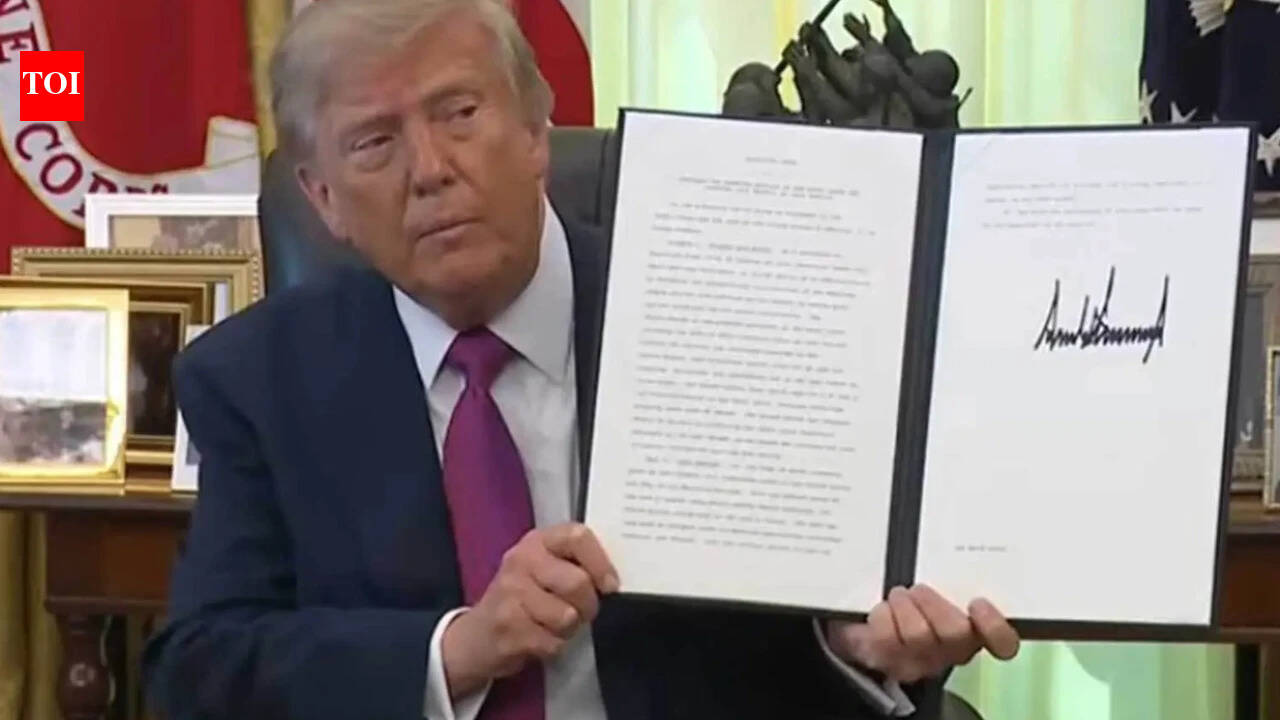 US judge partially halts Trump’s latest birthright citizenship order