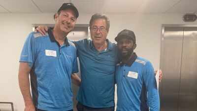 Two Amazon delivery drivers carried an 85-year-old Kentucky woman’s printer inside; minutes later she stopped breathing and they performed CPR that helped save her life