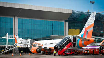 Air India Express Boeing 737 Max 8 makes precautionary landing in Lucknow after smoke alert