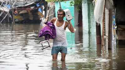 Flood fury across Uttar Pradesh: Several rivers flow above danger mark