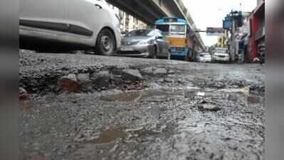 KMC Starts Repair Of Mominpore Road After CP Steps In