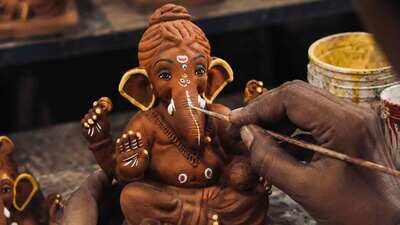 Waking the clay: How Dhoolpet’s kalakaars breathe life into Bappa