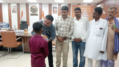 UP boy donates piggy bank savings for Nepal flood victims
