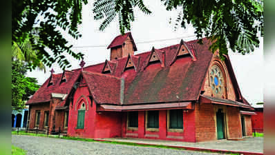 A little wonder in red brick