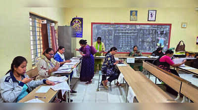 Karnataka SIR: 206 hearings completed, 43.8 lakh more to go