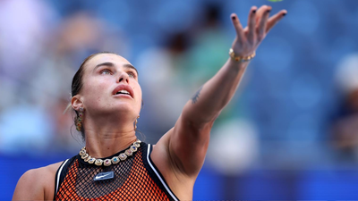 'Someone is smoking weed': Aryna Sabalenka halts play mid-game at US Open, complains for strong smell - WATCH