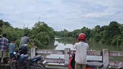 Crocs spotted in Longa River, panic grips villages in Dotma