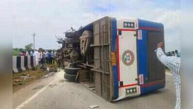 TGSRTC bus overturns in Kamareddy, driver killed