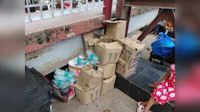 Rlys seizes illegal water bottles in decoy checking drive
