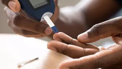 Smoking raises mortality risk by 55% for diabetics