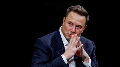 Elon Musk is fighting again with Chess.com, the site that wrote a 1,000-word essay on 'why Elon Musk doesn't, and can't, play Chess' years ago