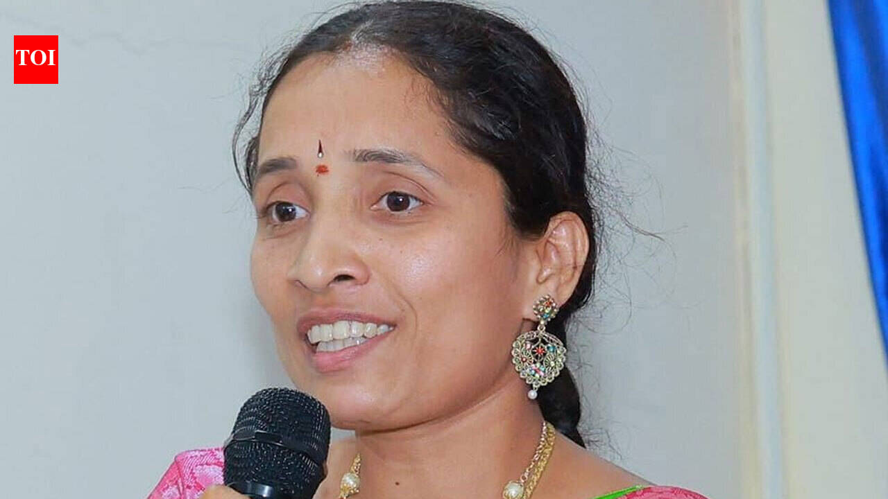 https://static.toiimg.com/thumb/msid-133795528,width-1280,height-720,resizemode-6,overlay-toi_sw,pt-32,y_pad-600/photo.jpg