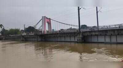 Patna-Gaya Down line shut as Punpun rises