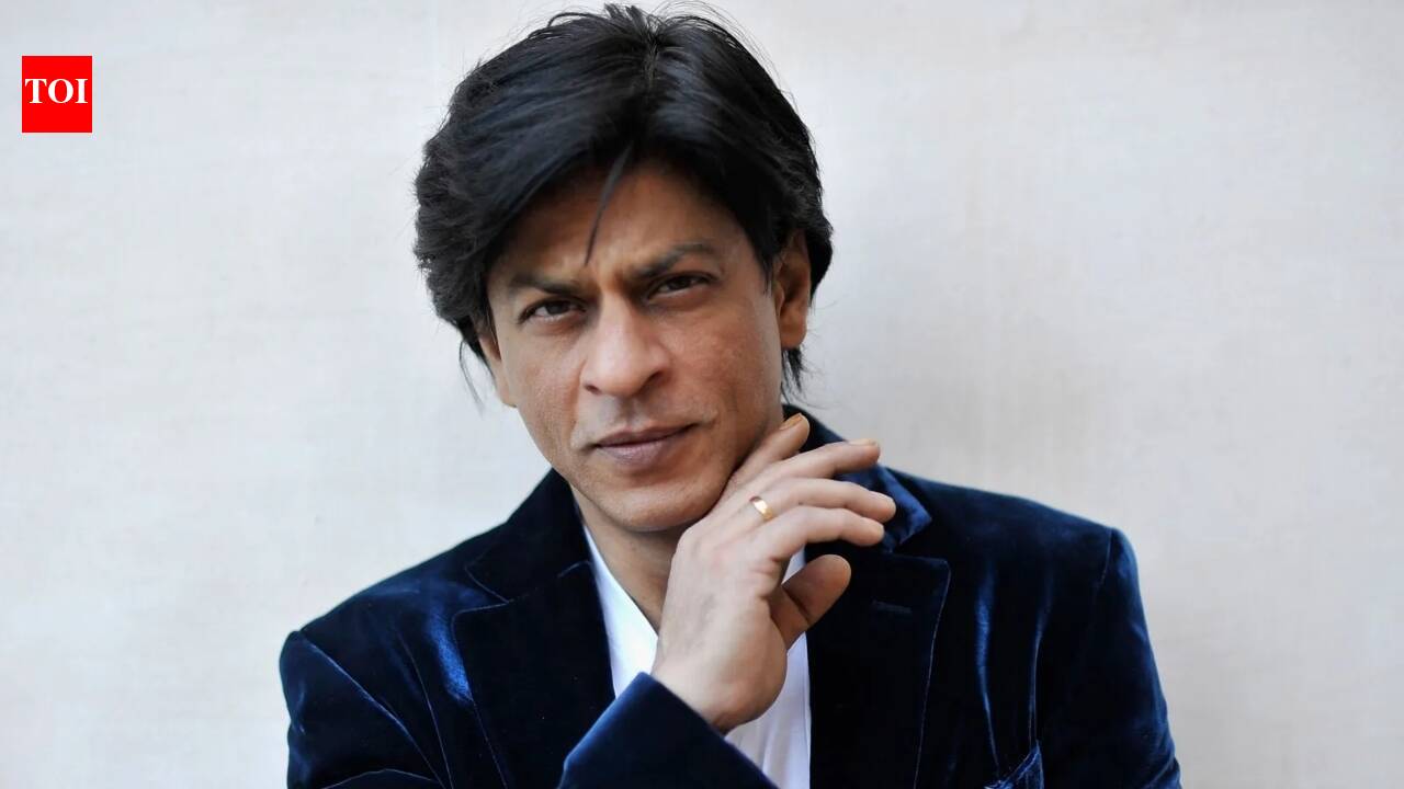 'Shah Rukh Khan said I'm a Pathaan, just shoot me if you want,' Sanjay Gupta recalled how the superstar refused to bow down to underworld threats
