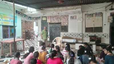 Teacher continues free lessons for 17 yrs