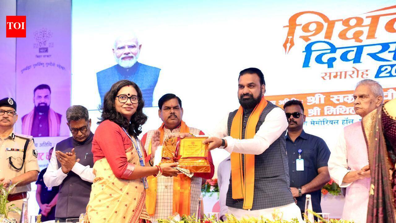 Samrat announces varsity to train state's 7 lakh teachers
