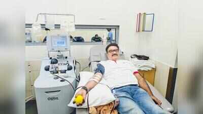 A bloody good century: Kolkata man does 100th platelet donation