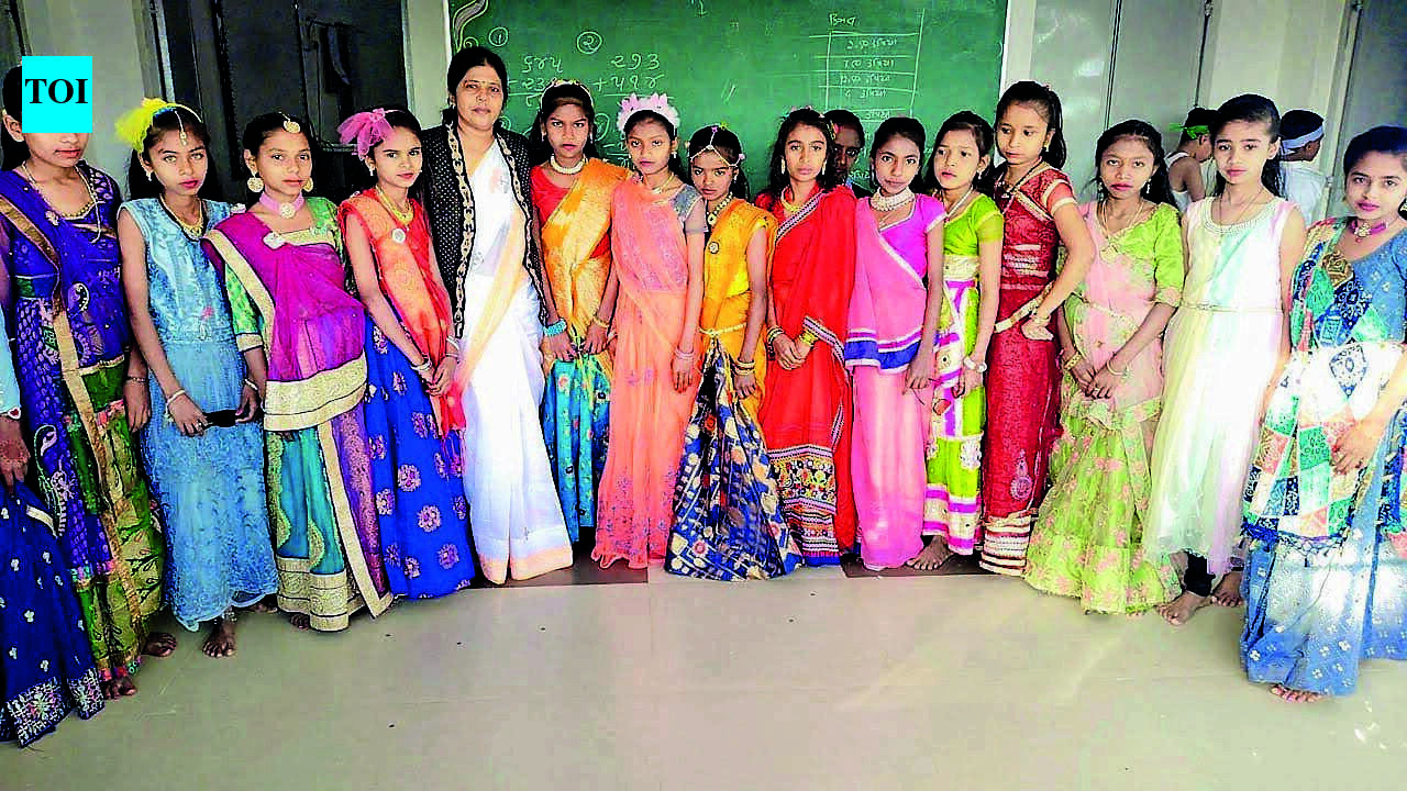 Gujarat: Village teachers' winning methods