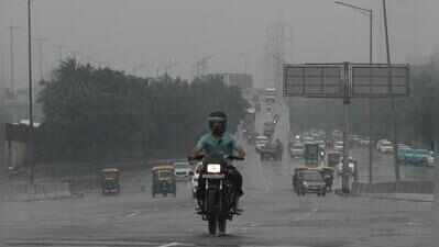 Second day of rain leaves roads flooded again, Ggn asks residents to avoid non-essential travel