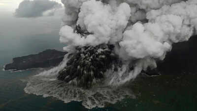 Krakatau volcano erupts in Indonesia: 209 flights hit, schools shut as ash plume soars 50,000 feet