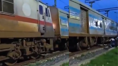 2 coaches of Mahananda Express derail near Ara Railway Station