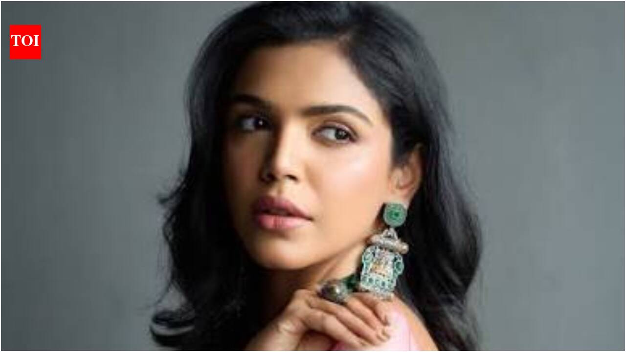 Padmaavat Jauhar debate: Shriya urges cultural context