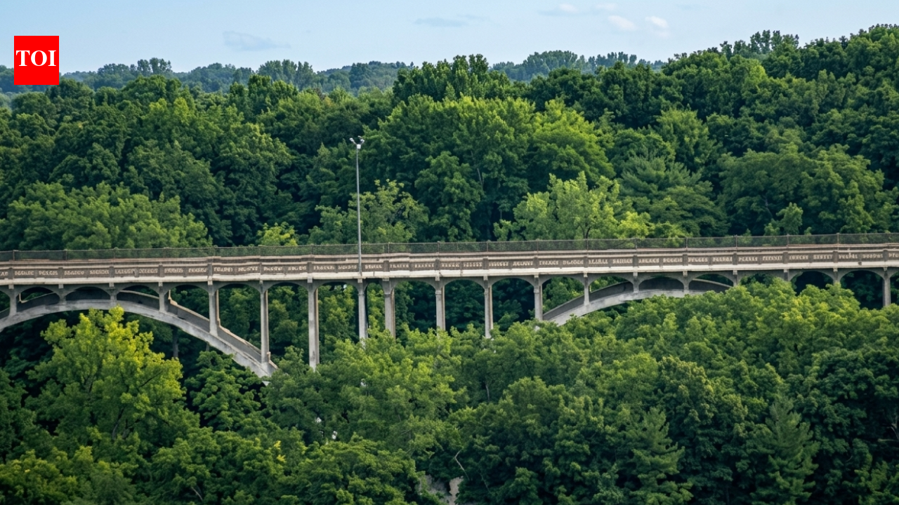 93-year-old Cleveland bridge closes after analysis finds severe floor-beam deterioration