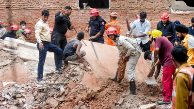 Building collapses in Delhi's Satya Niketan, several students trapped; 3 rescued in critical condition
