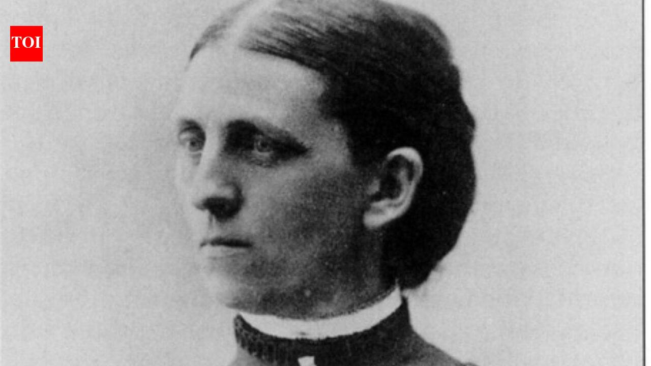 Wisconsin publisher and women’s-rights pioneer Lester’s remains return home 138 years after death
