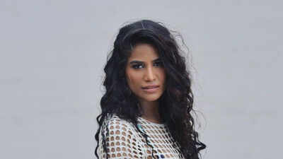 Poonam Pandey slams Swara Bhasker’s ‘Padmaavat’ jauhar criticism as 'a very stupid thing to say': ‘Sanjay Leela Bhansali showed a film based on history'