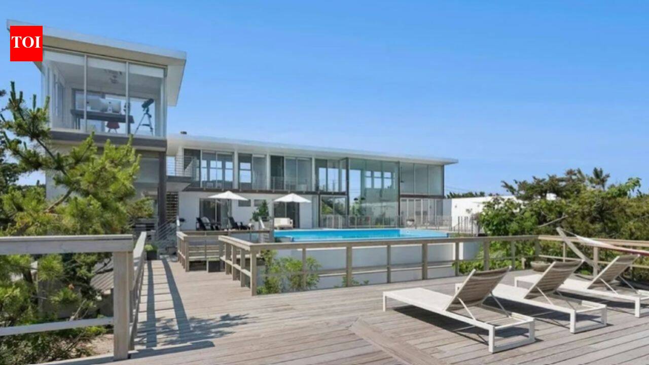 Fire Island glass house drops to $3.995M, $1.3M above Cherry Grove record after no buyer