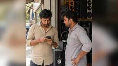 Trader loses Rs 1L after man borrows phone to ‘verify’ payment