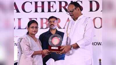Educators felicitated at TOI Teachers’ Day event