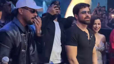 Emraan Hashmi takes over DJ console in Hyderabad, takes fans on nostalgic ride amid 'Awarapan 2' succes: Watch