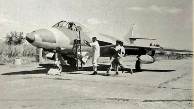 Outnumbered: The IAF pilot who took on four Pakistani Sabres and helped save Calcutta