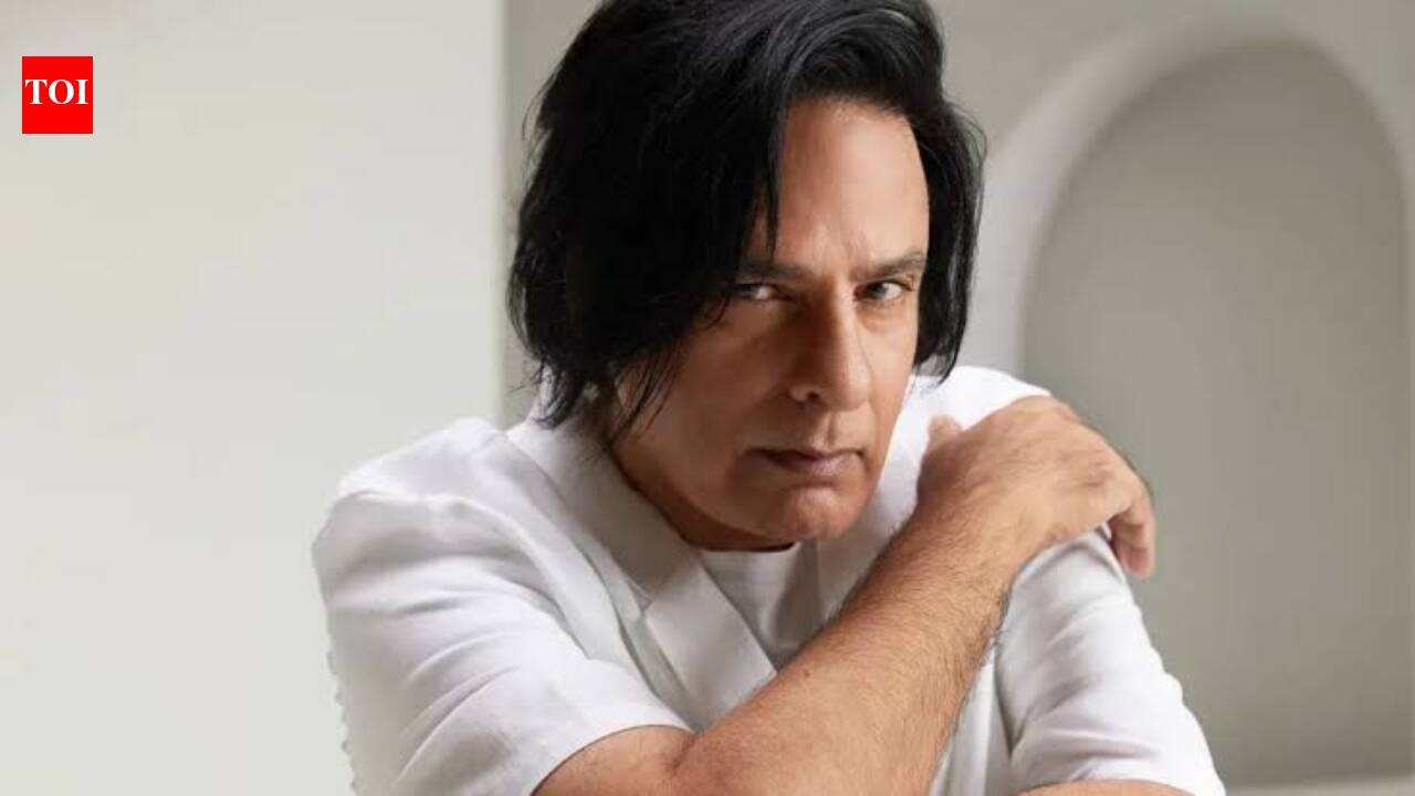 Rahul Roy reveals he earns between Rs 2-4 lakhs by dancing at weddings