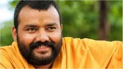 ‘Hanuman Ansh’ actor Shobhinaw Satyaa who played Neem Karoli Baba was the last man standing, the entire crew quit: 'They thought the film won't go on floors'