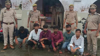 Cops make 6 apologise publicly for snatching Muslim man’s skull cap, file FIR suo motu
