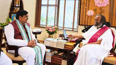 State govt plans educational, spiritual university with Art of Living Foundation near Patna