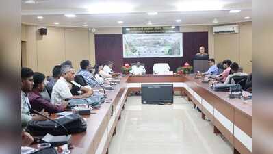 Farmers trained in grafting techniques in vegetable crops