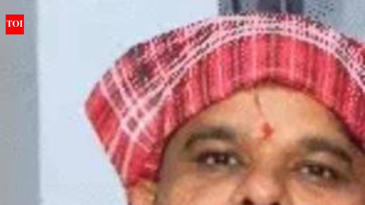 Head constable suspended hours after killing wife; was booked for domestic violence earlier