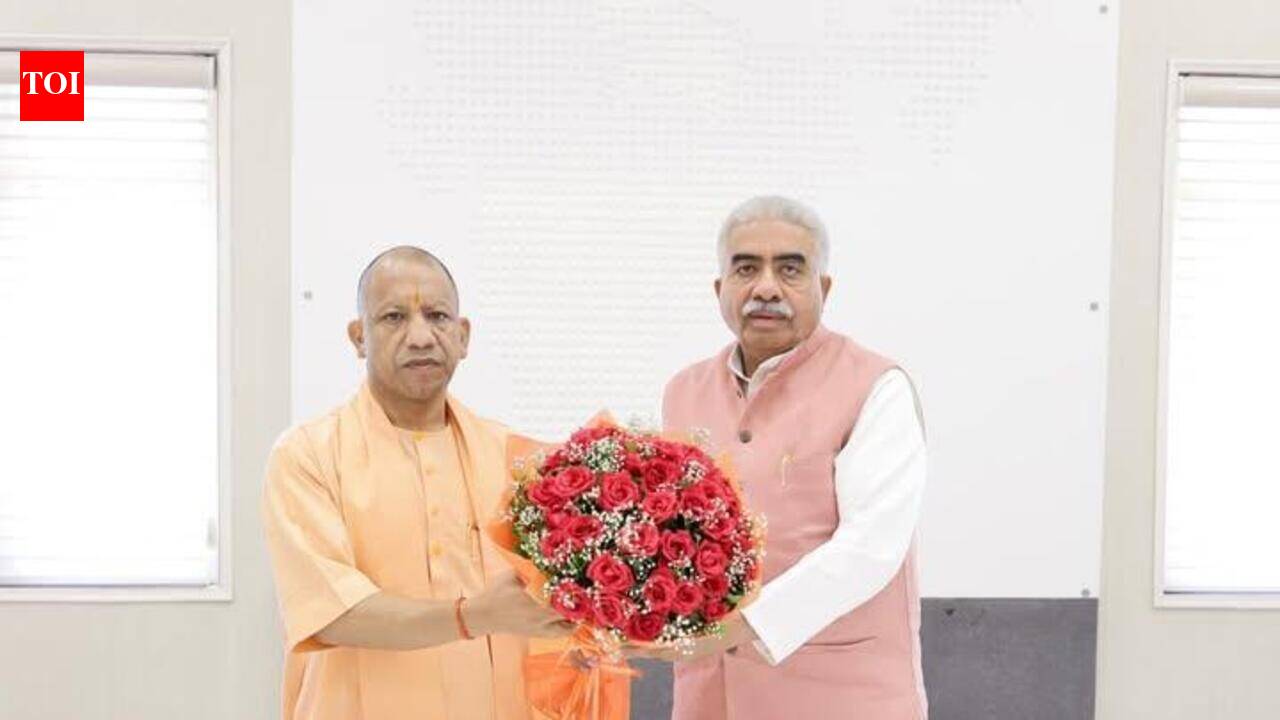 CM to launch UPTEX '26, hand over LoCs to new textile units