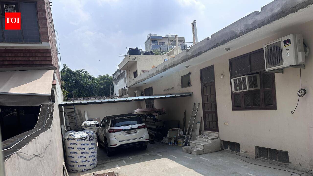 House locked, shop shuttered: Satya Niketan PG owner's family vanishes