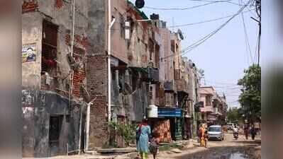 150 unsafe buildings in Ghaziabad, but no plan to redevelop them