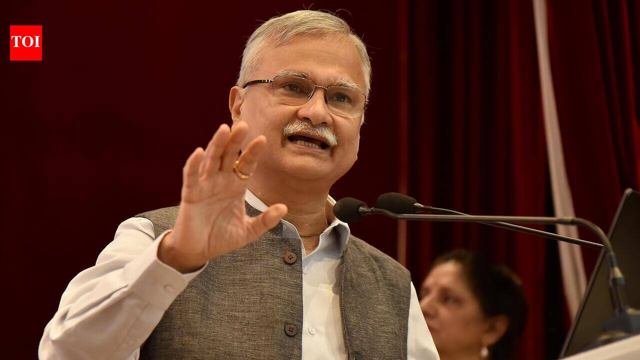 AI to strengthen doctors, not replace them: BHU VC