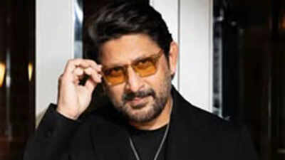 ‘Shah Rukh Khan shocks you with the way he is’: Arshad Warsi reveals his two-day role with 'King' star in ‘Kuchh Meetha Ho Jaaye’ became an entire film