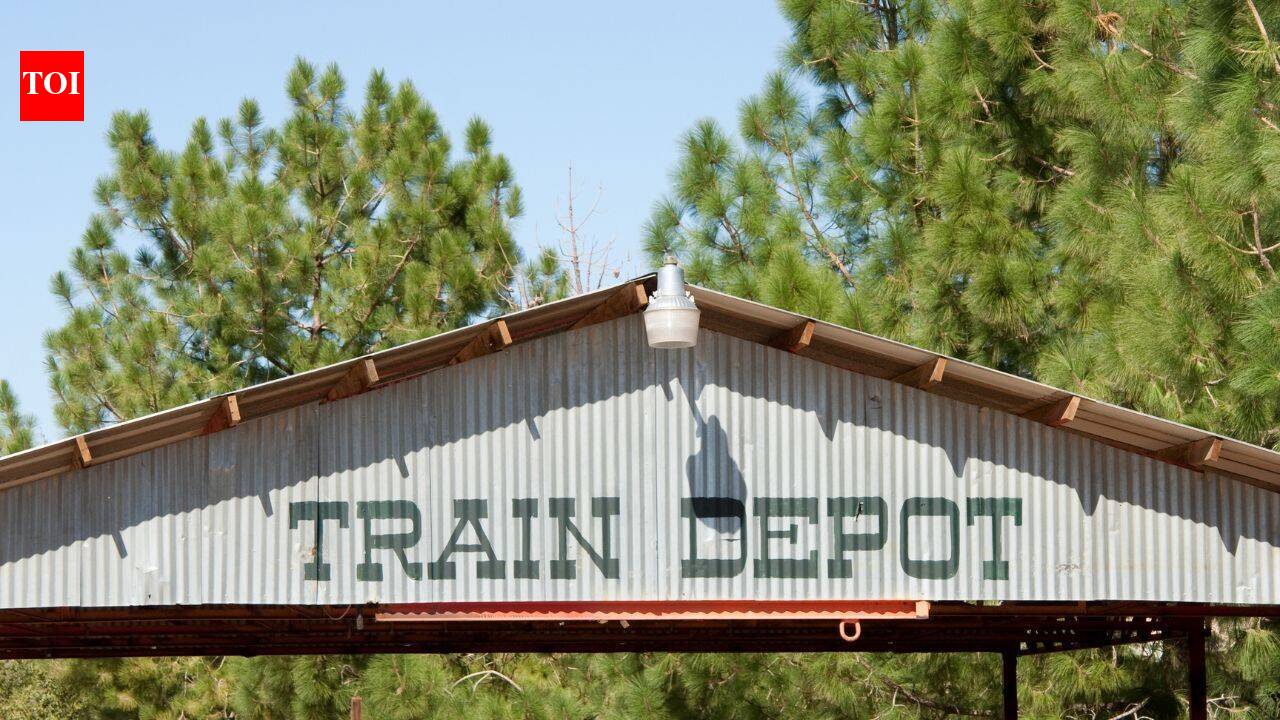 144-year-old Indiana train depot being restored after decades of abandonment