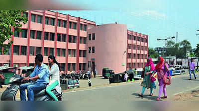 Paramedical students at Dhanbad medical college await stipend for 6 months