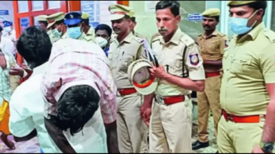 Kallakurichi hooch tragedy: Commission blames police, revenue officials for ‘wilful negligence’